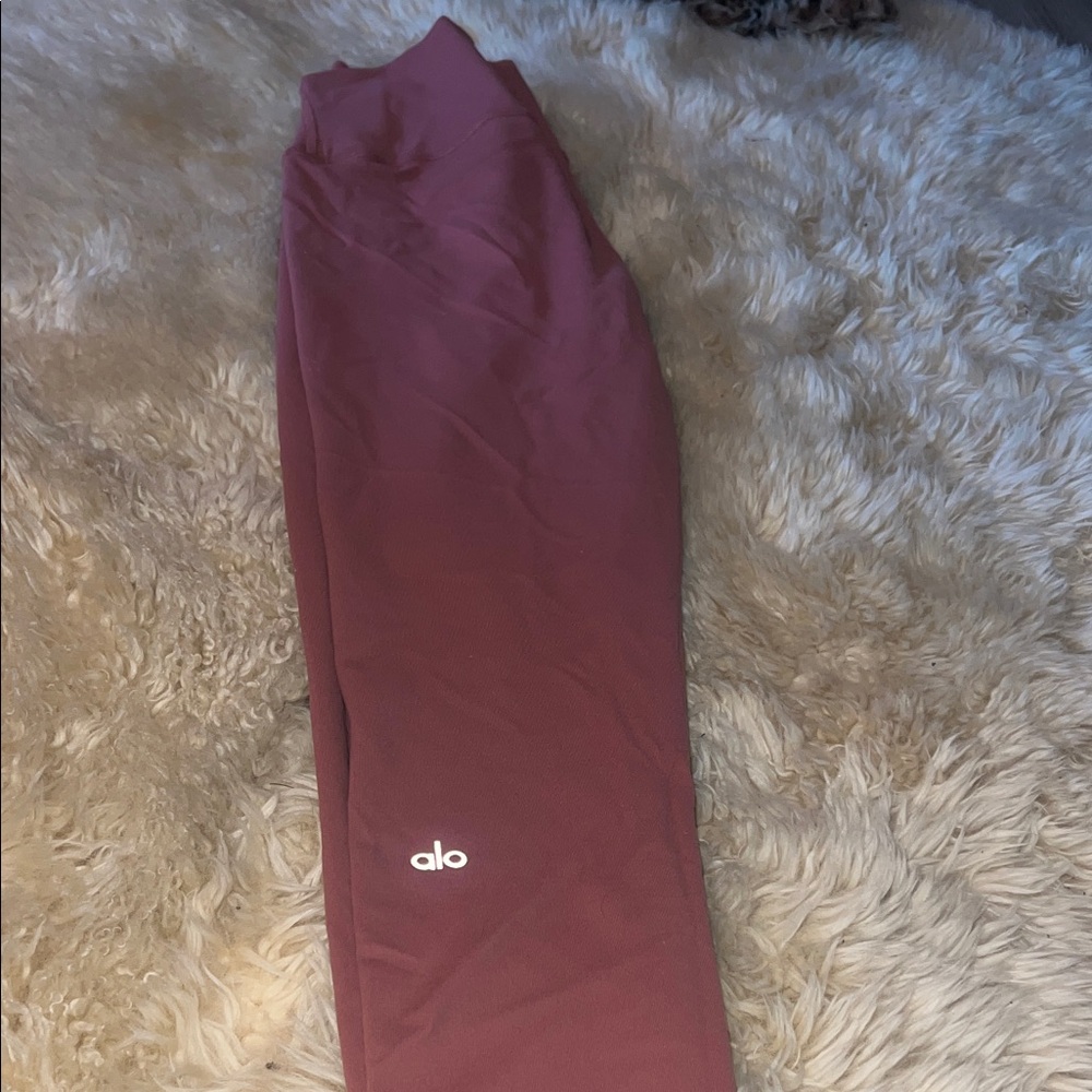 ALO Yoga  Mauve Leggings